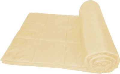 53% OFF on Zikrak Exim Checkered Single Quilt(Poly Dupiony, Beige)