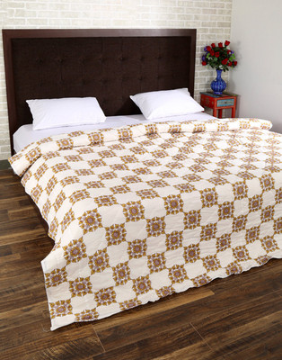 

Rajrang Floral Double Comforter(Cotton, Off White)