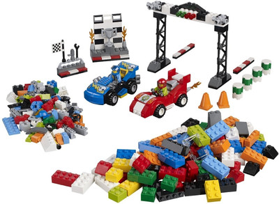 

Lego Juniors - Race Car Rally