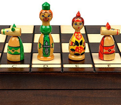 

Sunrise Handicrafts Russian "Babushka" Green And Red International Chess Set Board Game
