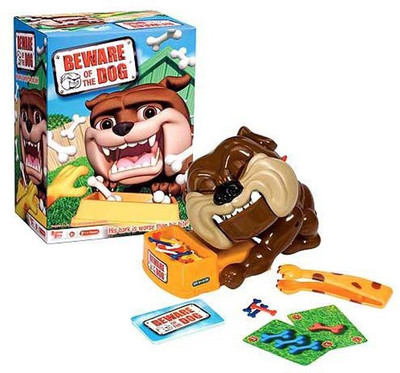 

Montez Beware Of The Dog Board Game