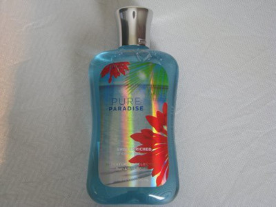 

Bath & Body Works Bath Body Works Signature Collection "Pure Paradise"(300 ml)