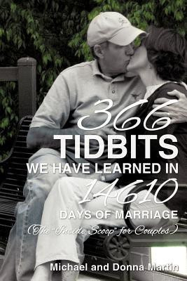 366 Tidbits We Have Learned in 14610 Days of Marriage(English, Paperback, Martin Michael)