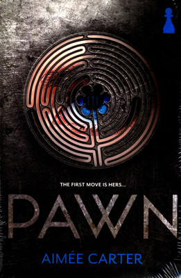 Pawn(English, Paperback, Carter Aimee)