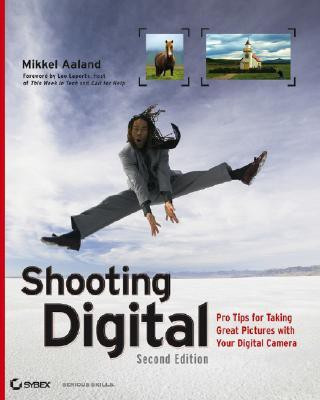 Shooting Digital(English, Paperback, Aaland Mikkel)