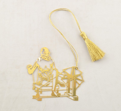 Capra Mahatma Gandhi Metal Bookmark(India Inspired, Yellow)