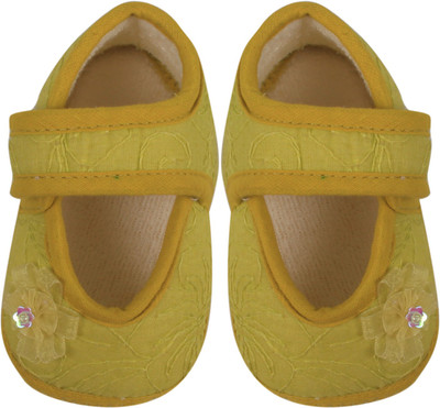 

Beebop Booties(Toe to Heel Length - 11 cm Lime Green)