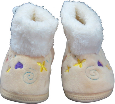 

Neska Moda Snug 0 To 12 Month Baby Booties(Toe to Heel Length - 10 cm Beige)