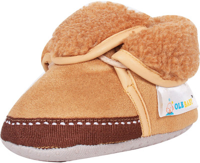 

Ole Baby Ice Age Solid Soft Furry Organic Toons 3-12 Months Booties(Toe to Heel Length - 12 cm Brown)