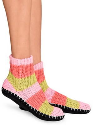 

Senora LBT-4 PINK GREEN Booties(Toe to Heel Length - 24 cm Pink)