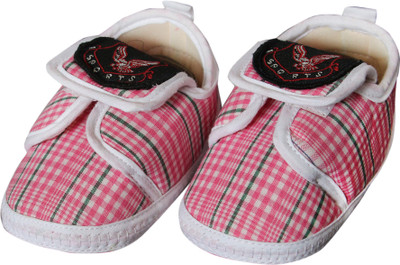 

Chikih Booties(Toe to Heel Length - 11 cm Pink)