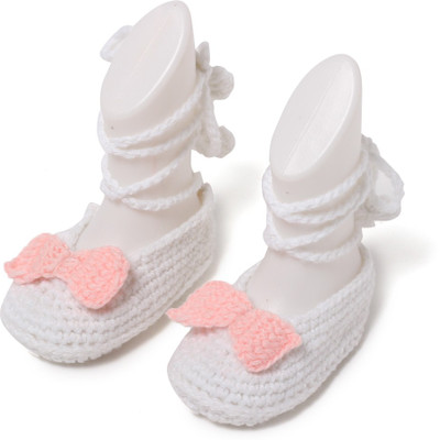 

Kidofy Booties(Toe to Heel Length - 3 cm White)