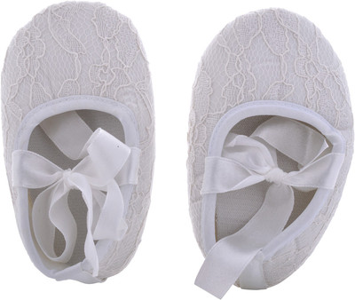 

Angel Closet Booties(Toe to Heel Length - 12 cm White)