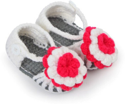 

Pikaboo Booties(Toe to Heel Length - 11 cm White)