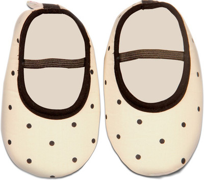 Kidofy Booties(Toe to Heel Length - 12 cm White)