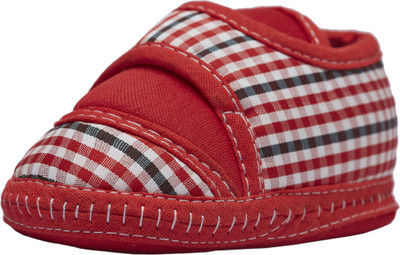 

Small Toes Booties(Toe to Heel Length - 12 cm Red)