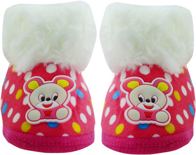 

Neska Moda Panda 0 To 12 Month Baby Booties(Toe to Heel Length - 10 cm Pink)
