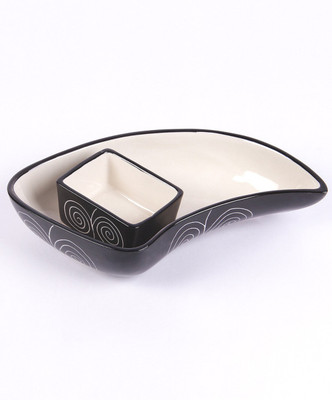

VarEesha Black Ceramic Serving Dish with Dip Bowl Ceramic Bowl Set(Multicolor, Pack of 2)