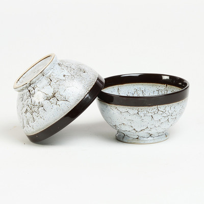 

Cultural Concepts Footed Bowl Ceramic, Stoneware Bowl(White, Black, Pack of 2)