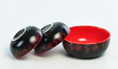 

cultural concepts Stoneware, Ceramic Bowl Set(Black, Red)