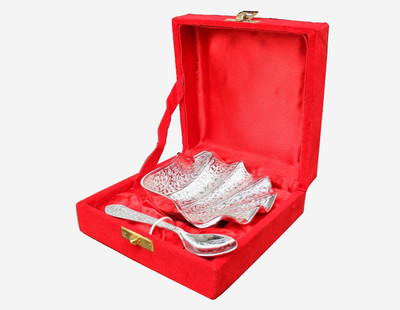 21% OFF on Dekor World Shell Shape With Spoon Brass Decorative Bowl(Silver, Pack of 2) 21% OFF on Dekor World Shell Shape With Spoon Brass Decorative Bowl(Silver, Pack of 2)