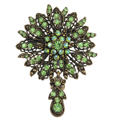 

Taj Pearl Designer Brooch(Gold)