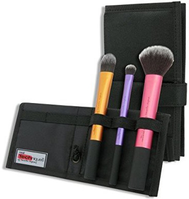 

Real Techniques Travel Essentials Set(Pack of 1)