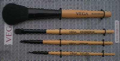 

Vega Make-Up Brushes-Set(Pack of 4)