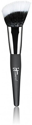 

It Cosmetics Angled Radiance Crème Brush(Pack of 1)