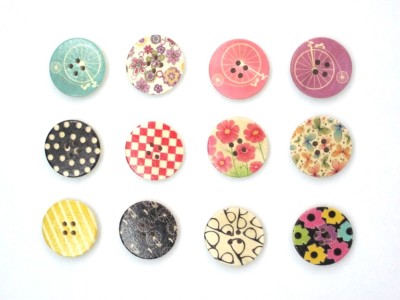 Vardhman printed wooden buttons Wood Buttons(Pack of 20)