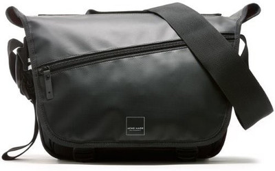 

Lowepro AM00928 Camera Bag(Black)