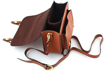 

Clover Fujifilm instax mini7s/mini25/50s Camera Bag(Brown)