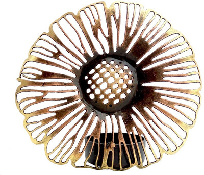 

Nafees Iron Flower Iron Tealight Holder(Brown, Black, Pack of 1)