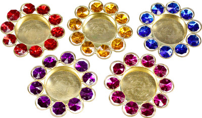 

Triston Home Trendy Lovable Colourfull Lights Crystal, Aluminium Tealight Holder Set(Multicolor, Pack of 5)