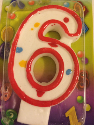 

Funcart Number 6 Dotted Candle(Red, Pack of 1)