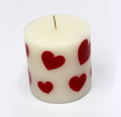 33% OFF on Tvish Candles Valentine Gift -Queen Of Hearts Candle(White, Red, Pack of 1)