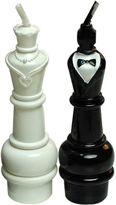 

Futaba Chess King and Queen Candle(White, Black, Pack of 2), Black;white