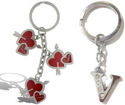 

Rashi Traders Arrow 3 Heart + Alphabet V Key Chain(Silver)