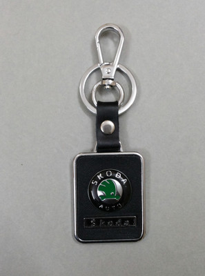 

Oyedeal 204 Car Logo SKODA Leather Locking Key Chain(Black)