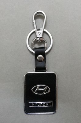 

Oyedeal 201 Car Logo Hyundai Leather Locking Key Chain(Black)