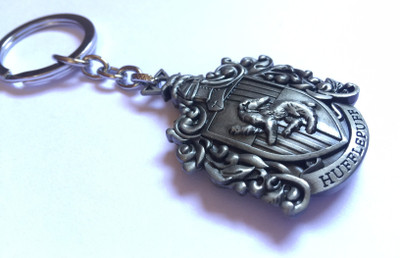 

Optimus traders Movie Harry Potter Hufflepuff 3D Logo Locking Key Chain(Silver)