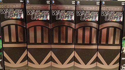 

HeroClix War Of Light Booster Brick(Brown)