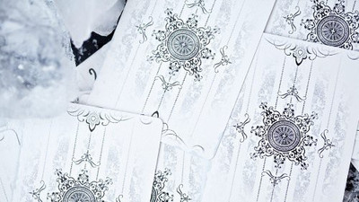 

Ellusionist Artifice Tundra Playingdeck [White](Silver)