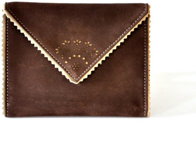 

Dhruva 6 Card Holder(Set of 1, Brown)