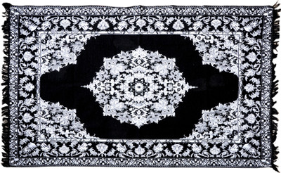

Abhomedecor Multicolor Chenille Carpet(148 cm X 214 cm)