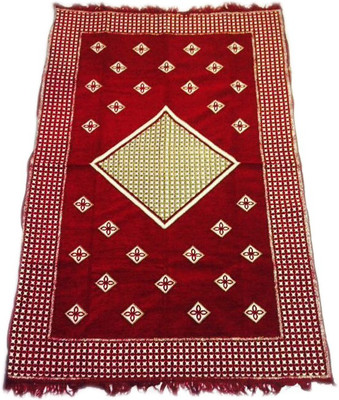 

MACHROLI PRINTS Maroon Velvet Carpet(150 cm X 210 cm)