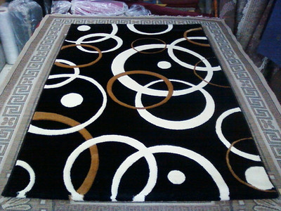 I.C Black Wool Carpet(122 cm X 182 cm) I.C Black Wool Carpet(122 cm X 182 cm)