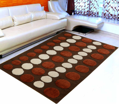 

Saral Home Brown Polyester Carpet(120 cm X 180 cm)