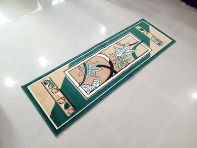 

MS HARSHU Green Polypropylene Runner(55 cm X 175 cm)