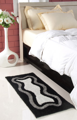

MY HOUSE Black Polyester Carpet(45 cm X 127 cm)